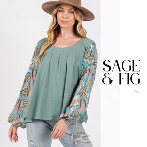 Sage + Fig Women's Top with Patterned Sleeves